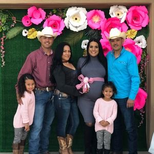 Meet your Posher, Lizbeth